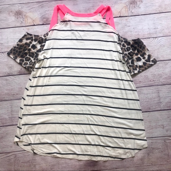 NWT Boutique Cold Shoulder Leopard Top S - M - L - Picture 6 of 6